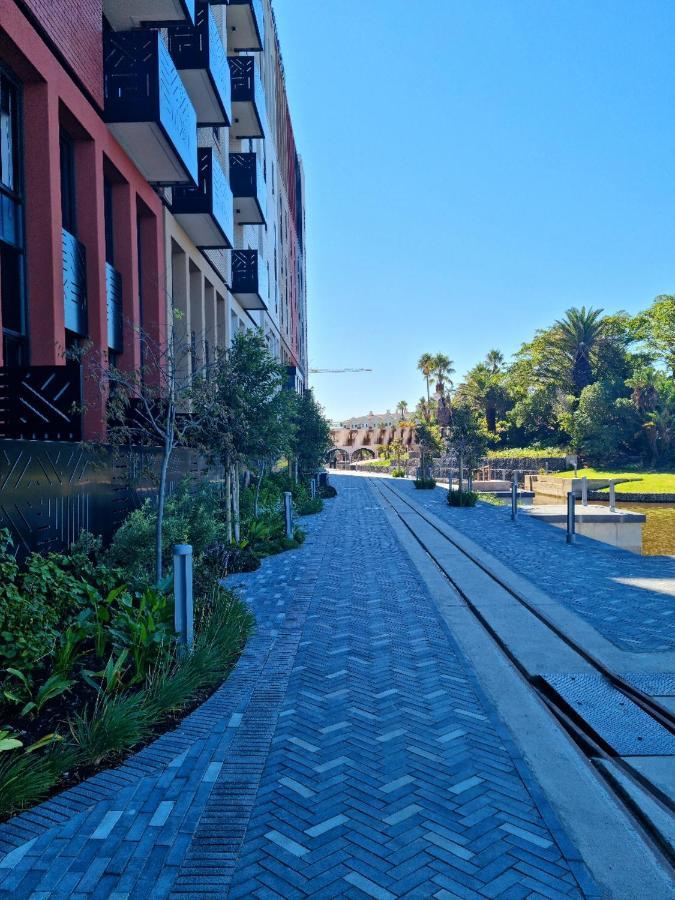 Bridgewater One By Smart City Stays Cape Town Exterior photo
